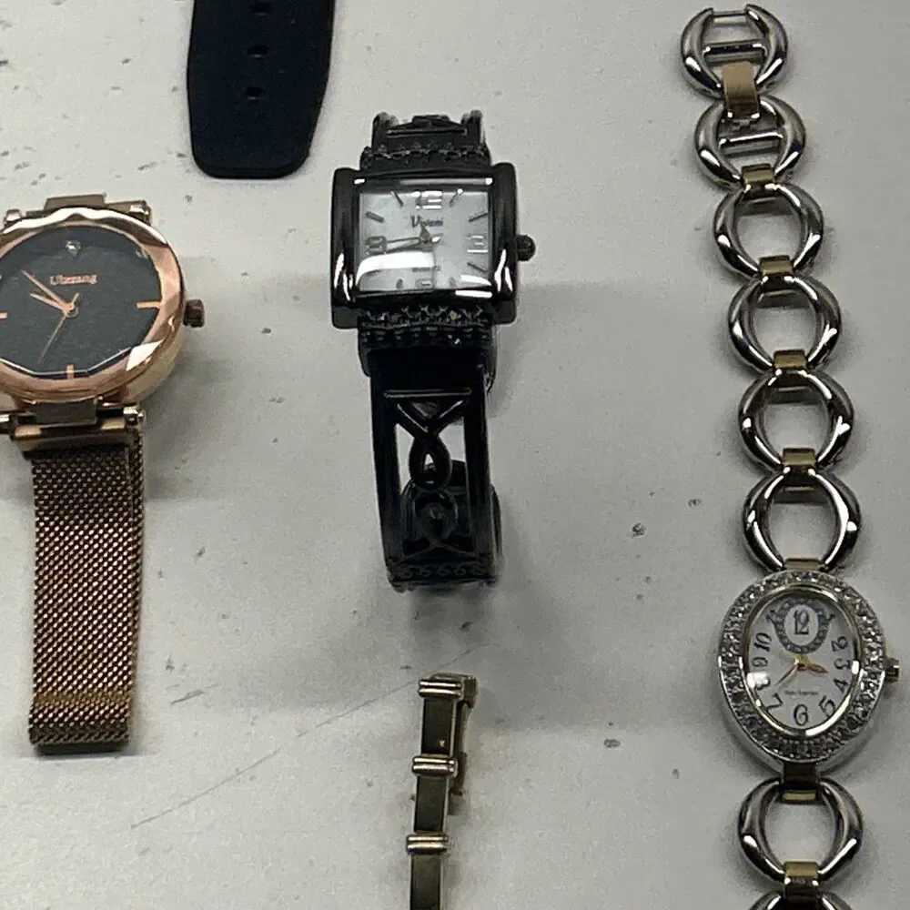 Bundle Of 21 Untested Watches - Mix Of Vintage And Smart Watches - Picture 13 of 16